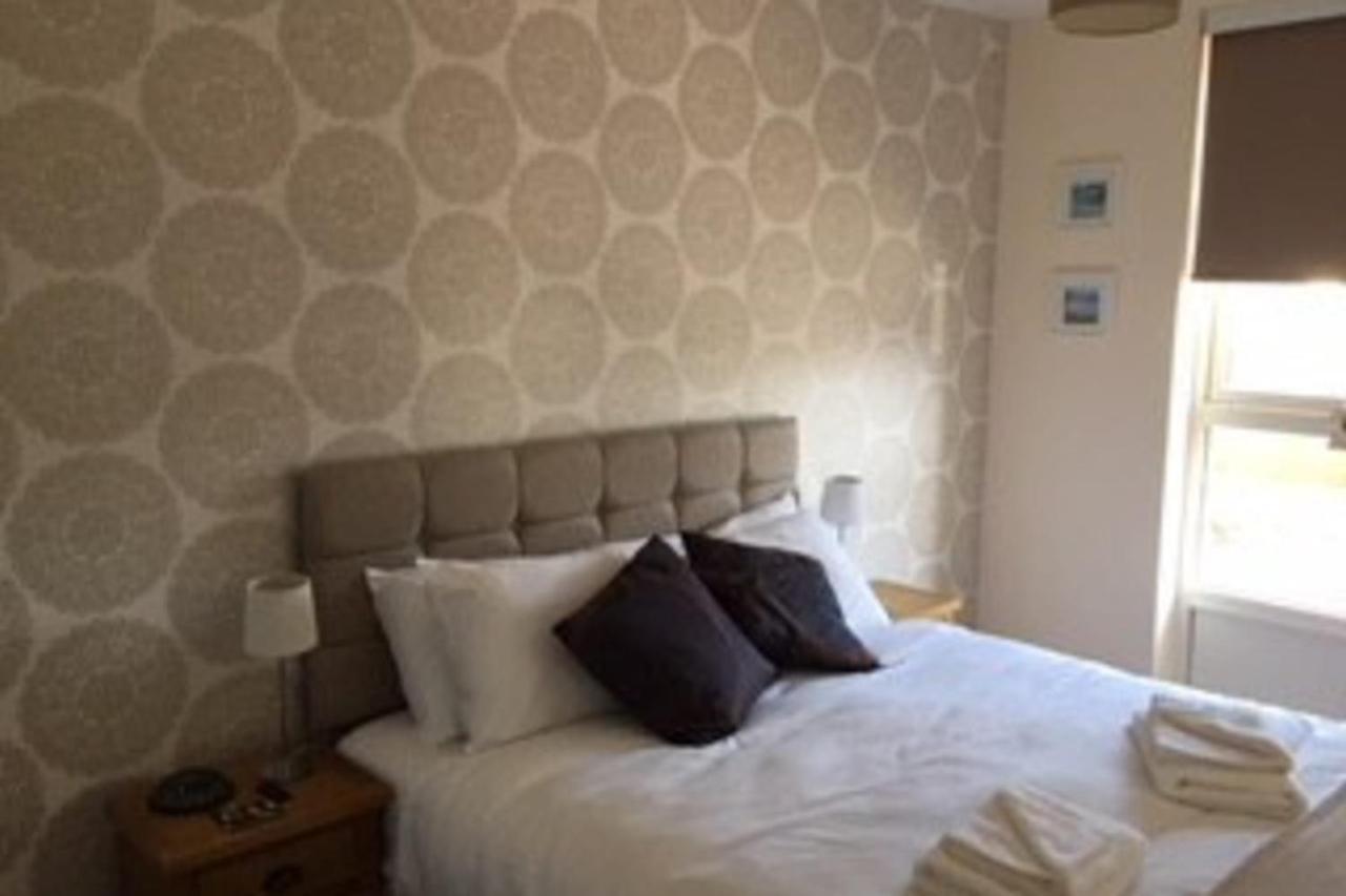 Modern Apartment In Edinburgh Buitenkant foto